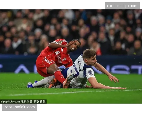 纽卡斯尔联伊萨克长期缺阵，丹斯伤退影响锋线轮换